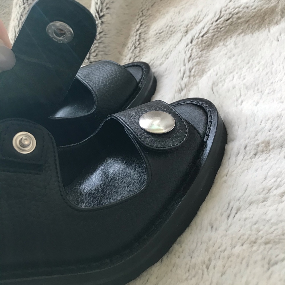 Opening Ceremony Sandals - Picture 16 of 16